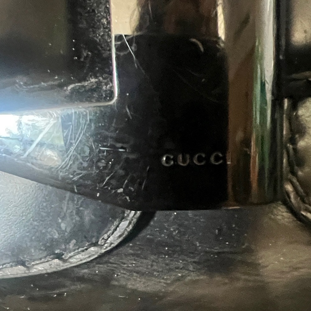 Elegant authentic used condition GUCCI Black Women's Handbag!! - Picture 2 of 15